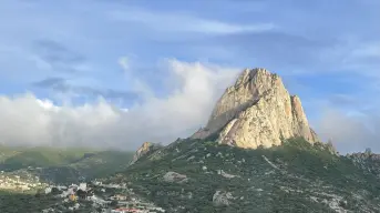 Peña de Bernal: cómo llegar, qué hacer y por qué es viral