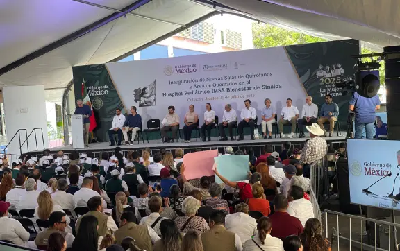 Así recibieron los sinaloenses a Sheinbaum en su visita a Culiacán durante gira nacional por la salud