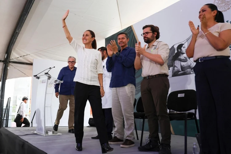 “Es tiempo de mujeres”: Claudia Sheinbaum reafirma su compromiso con la justicia social en su visita a Culiacán