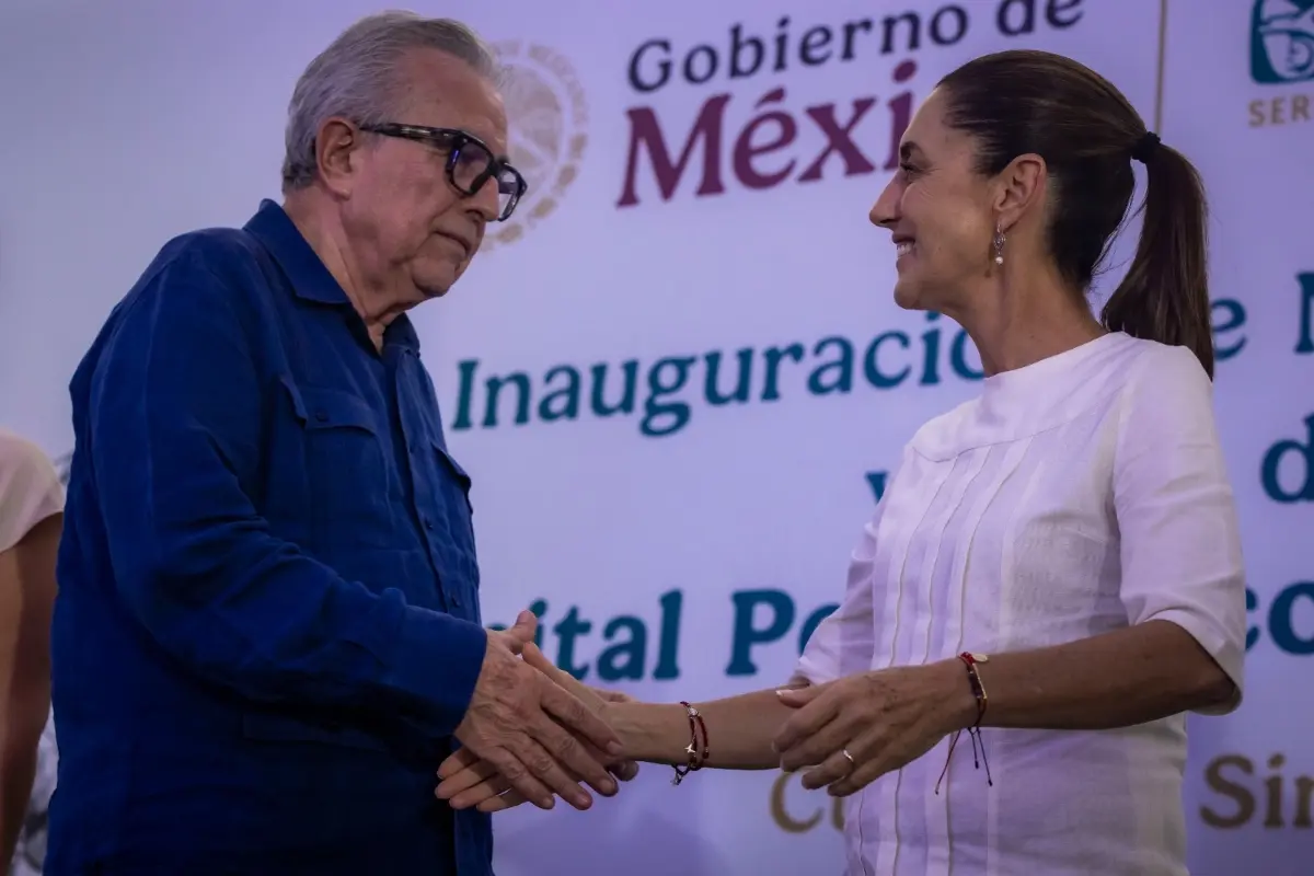 La presidenta Claudia Sheinbaum Pardo compromete su apoyo a los sinaloenses en materia de seguridad y afirma que el Alto Mando estarán visitando el estado cada semana para reforzar la estrategia.