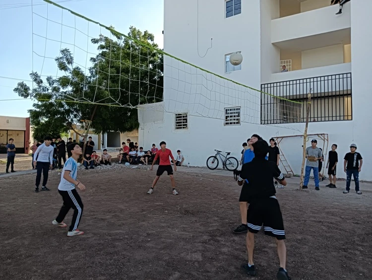 El deporte como herramienta social: realizan torneo para rehabilitar parque en Las Glorias