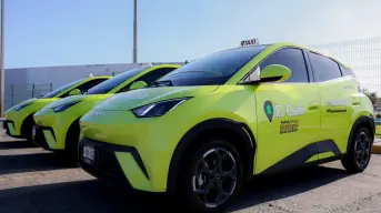Así son los primeros taxis eléctricos de México, y solo están disponibles en Baja California