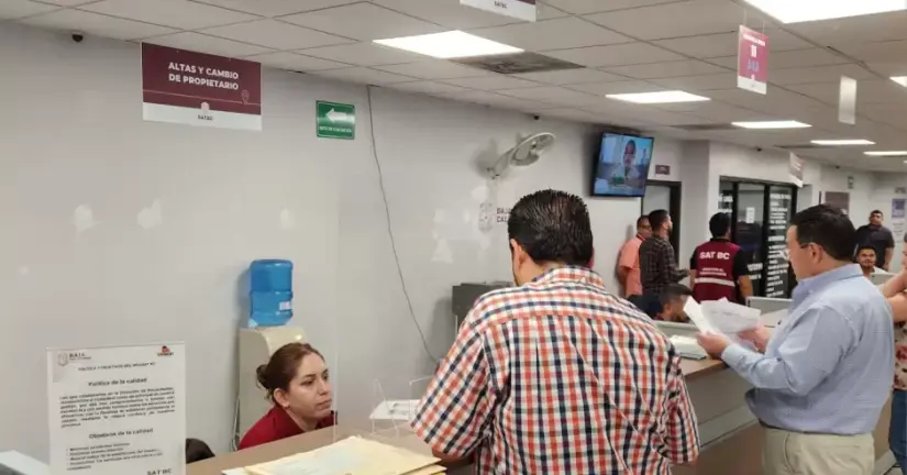 Consulta los módulos disponibles para realizar el Cambio de Propietario en Baja California. Foto: Cortesía.