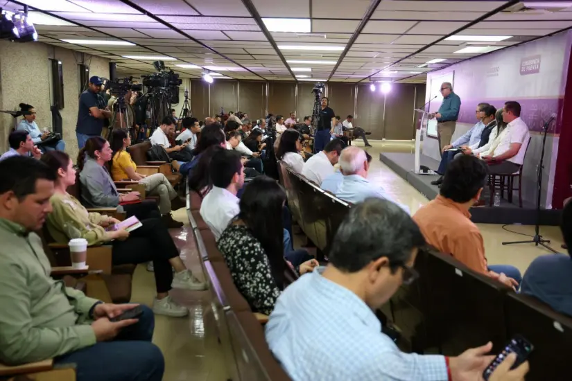 Con el programa Equipa Sinaloa se apoya a emprendedores pequeños de todo el estado, afirma Rocha Moya