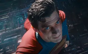 Superman lidera la taquilla en su primer fin de semana con estreno histórico