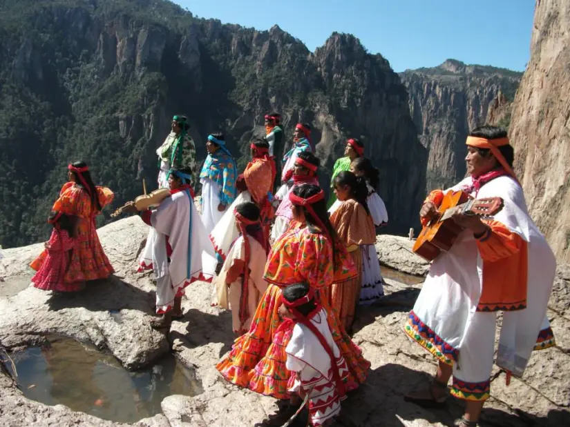 imagen recuadro Cpmunidad raramurí en Cree Foto: México Desconocido