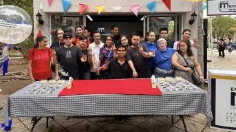 Jóvenes con discapacidad celebran un año vendiendo sueños en el Mercadito de la Inclusión