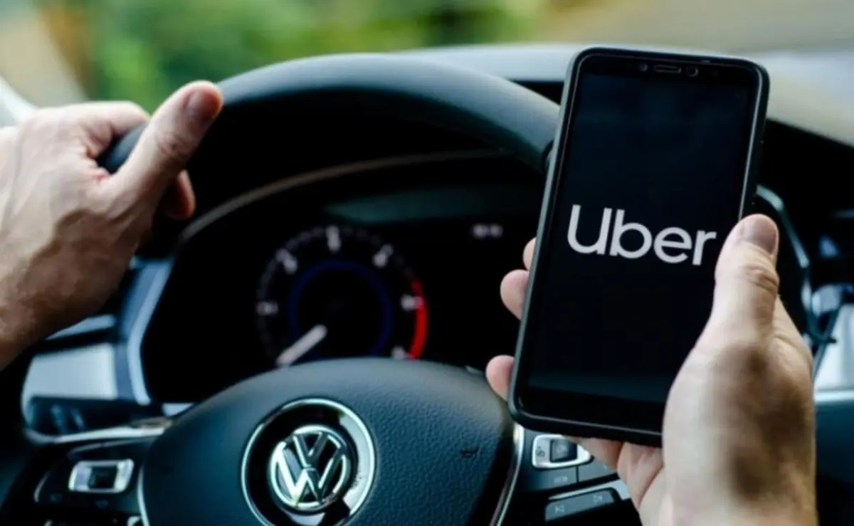 Uber asegura que el incremento busca beneficiar a sus socios conductores. Foto: Cortesía