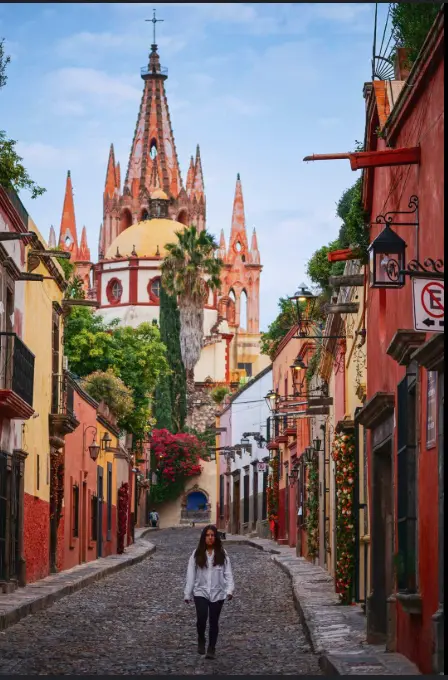 Disfruta de las calles, arquitectura y gastronomía de San Miguel de Allende. Foto: cortesía Disfruta de las calles, arquitectura y gastronomía de San Miguel de Allende. Foto: cortesía.