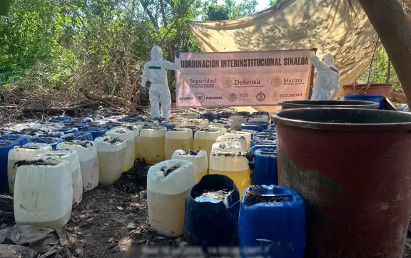 Navolato: destruyen seis narcolaboratorios y aseguran 4 toneladas de metanfetamina; golpe al narco supera los 1,350 millones de pesos