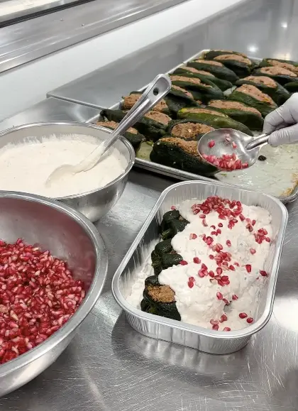 Los ingredientes que lleve la versión del Chile Nogada en Costco Foto: costco_mexico (Instagram)