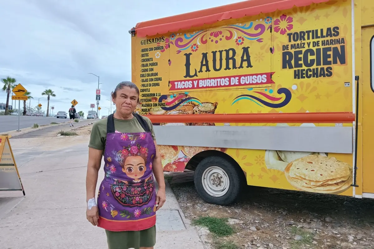A pesar de las adversidades, Laura Núñez reconoce que lo más satisfactorio de tener su propio negocio es ver a sus clientes salir contentos y agradecidos. | Imágenes de Francisco Castro