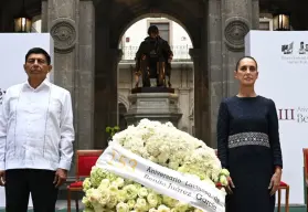 Claudia Sheinbaum encabeza homenaje a Benito Juárez por 153 aniversario luctuoso