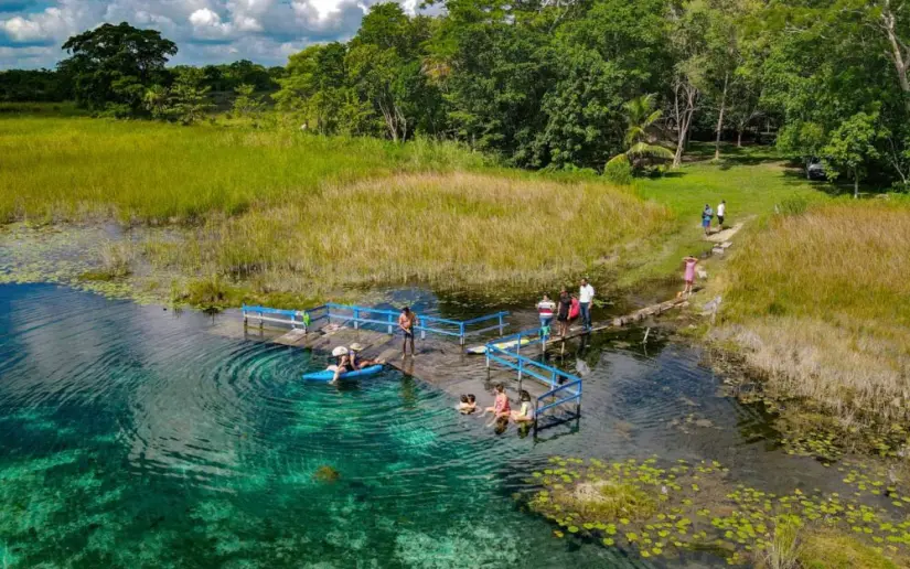 Descubre Pedro Baranda, un paraíso escondido azul turquesa en Campeche Este paisaje es una gema escondida. Foto: Sectur