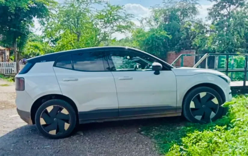 Autoridades recuperan vehículos robados y aseguran armamento en distintas acciones: SSP Sinaloa Se lograron recuperar varios vehículos. Foto: Cortesía