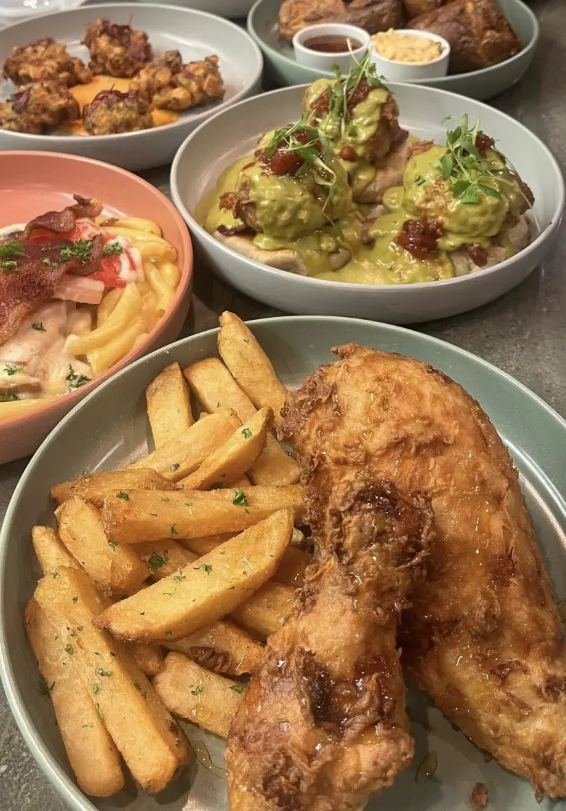 Pollo frito en Salt Foto: Facebook oficial