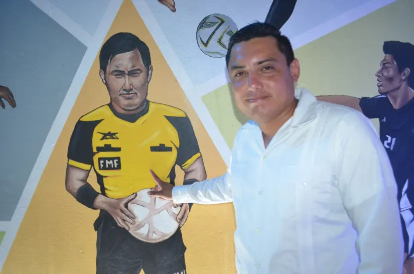 Víctor Hernández Uribe “El Vikiny”, árbitro amateur y promotor deportivo desde hace 15 años. Víctor Hernández Uribe “El Vikiny”, árbitro amateur y promotor deportivo desde hace 15 años. Foto: Juan Madrigal