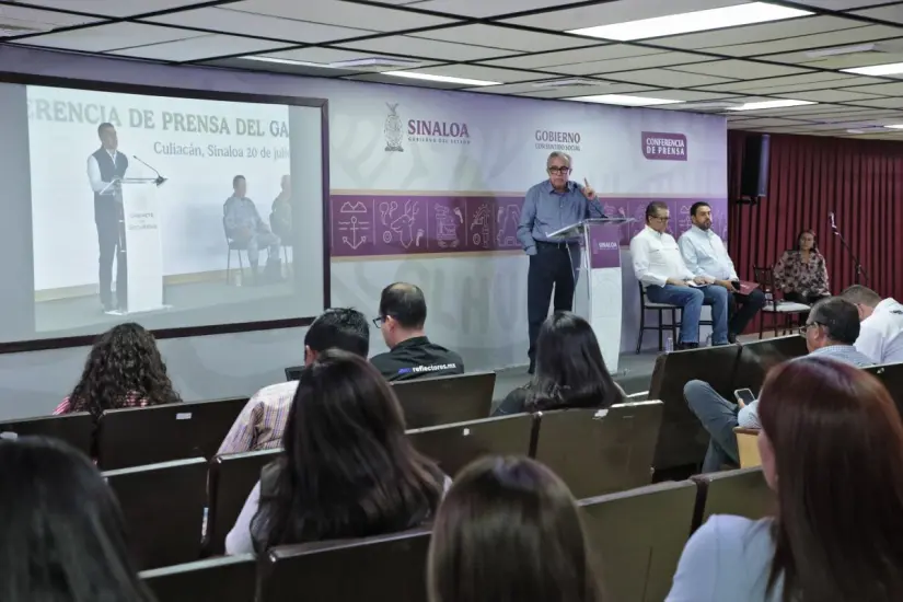 Habrá alrededor de 100 nuevas patrullas y la instalación de 613 cámaras de videovigilancia en puntos estratégicos de Culiacán, Mazatlán y Los Mochis