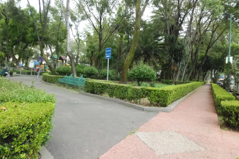 Parque Las Américas te ofrece grandes áreas verdes para tus mascotas. Foto: Minube. Parque Las Américas te ofrece grandes áreas verdes para tus mascotas. Foto: Minube.