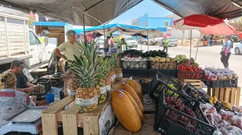 Entre frutas, ropa y voluntad, así late el Tianguis Felipe Ángeles cada lunes en Culiacán