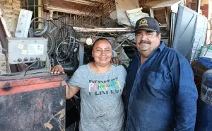 Entre metales y voluntad: Mariana y Juan Carlos forjaron su camino en el fierro viejo