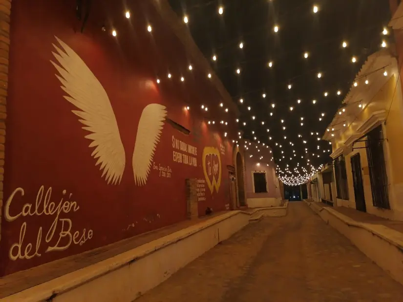imagen recuadro Callejón del Beso en San Ignacio Foto: México Desconocido
