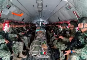 Fusileros paracaidistas llegan a Sinaloa: misión, restaurar la paz