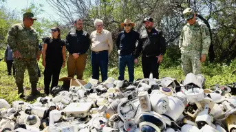 Rocha Moya encabeza incineración de narcóticos y destrucción de cámaras en Culiacán