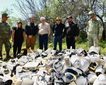 Rocha Moya encabeza incineración de narcóticos y destrucción de cámaras en Culiacán