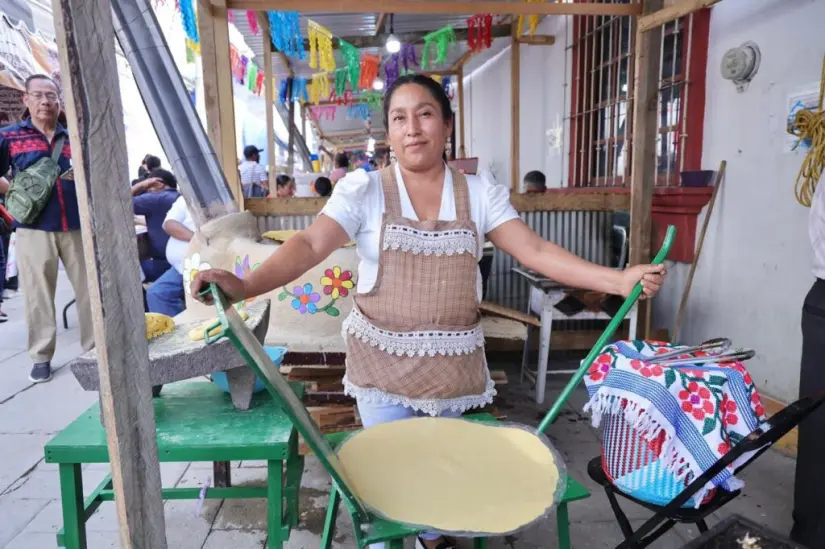 imagen recuadro La feria de la Tlayuda reconoce la importancia y el trabajo de las mujeres cocineras Foto: Gobierno de Oaxaca