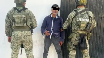 Autoridades detienen a presunto asaltante en posesión de un arma blanca en Culiacán