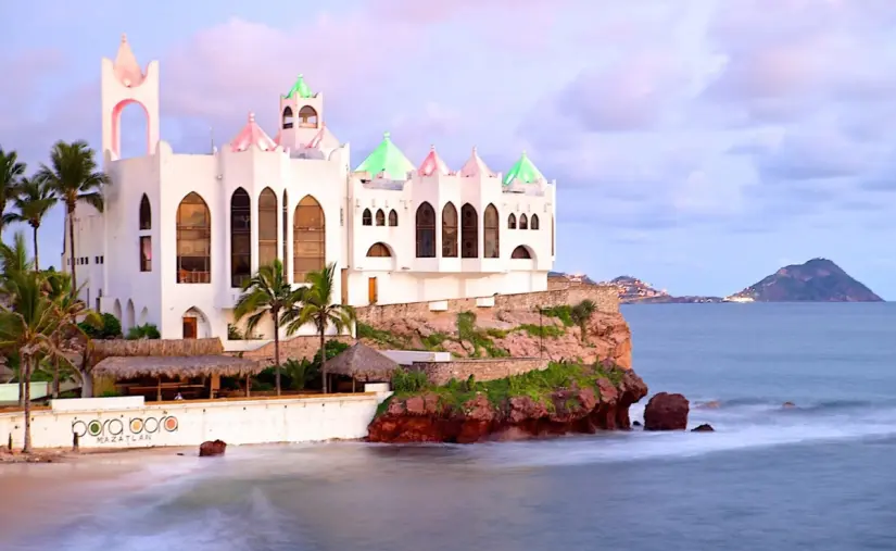 Mazatlán es el destino playero más seguro de México Mazatlán ha superado al resto de destinos playeros con su baja incidencia delictiva. Foto: Cortesía