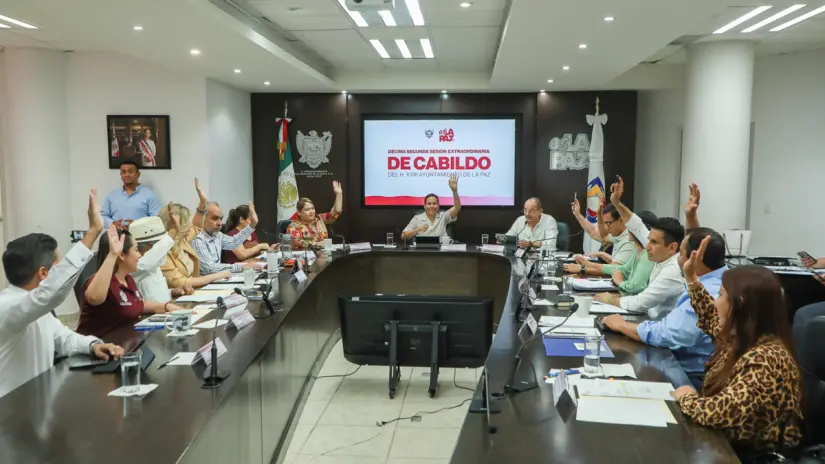 Sesión de Cabildo del XVIII Ayuntamiento de La Paz. Foto: cortesía.
