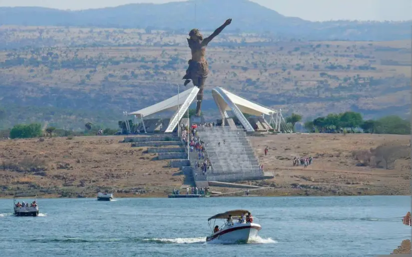 Disfruta de los paseos en lancha en el Cristo Roto de Aguascalientes. Foto: cortesía Disfruta de los paseos en lancha en el Cristo Roto de Aguascalientes. Foto: cortesía.