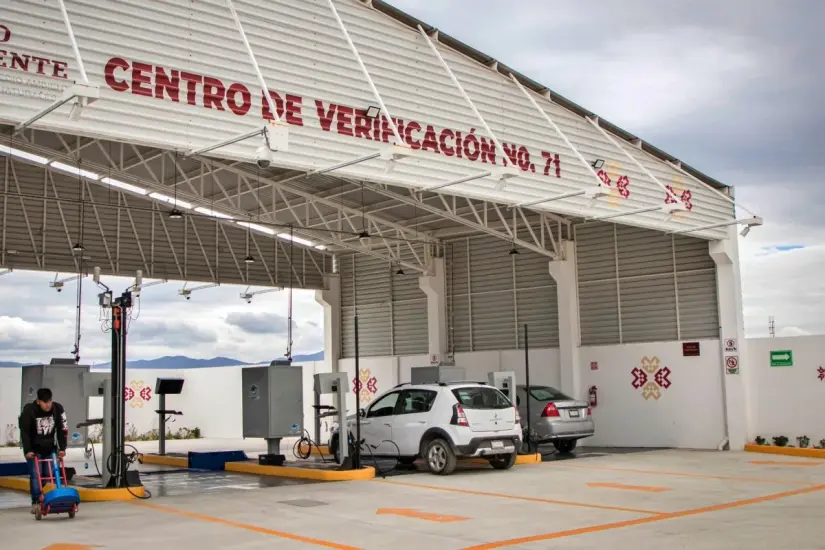 Para tu verificación vehicular es necesario tener los siguientes documentos a la mano. Foto: Cortesía.