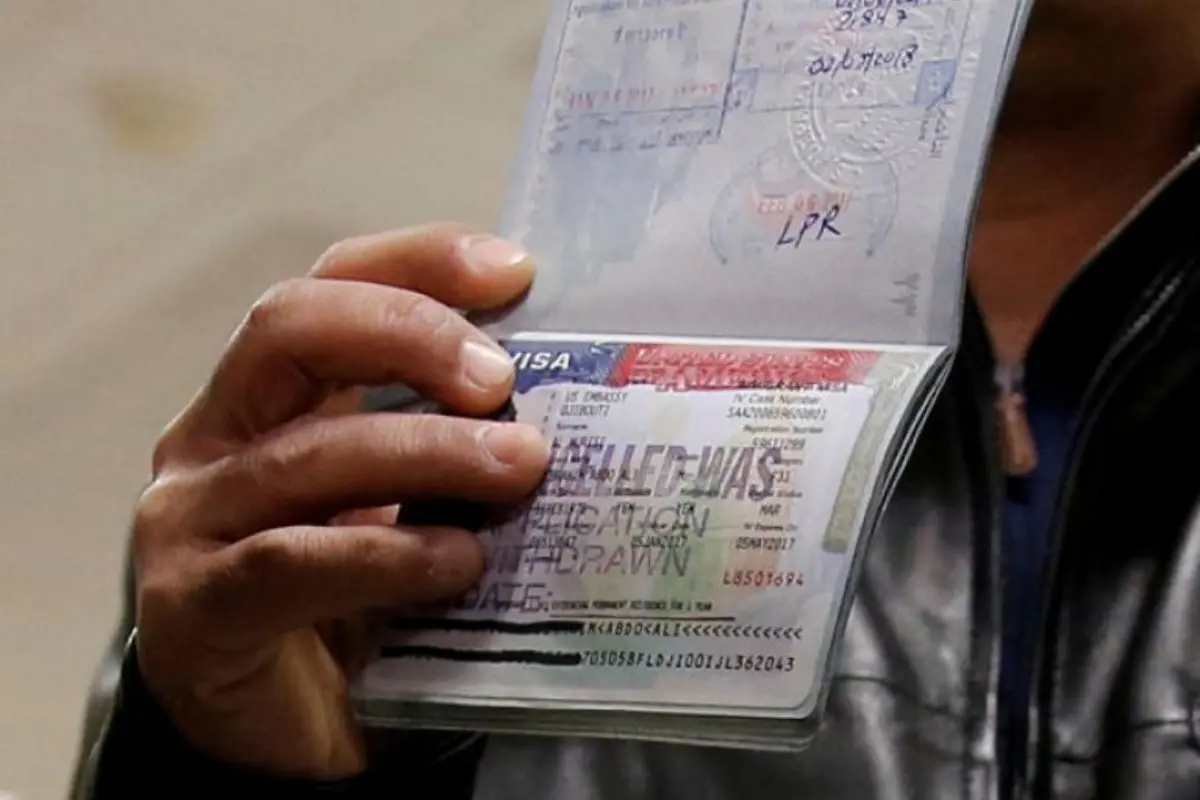 Hay varios tipos de visas de trabajo que permiten laborar en EE.UU. de forma temporal y legal.