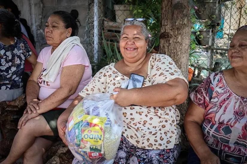 Ruta del DIF Bienestar Culiacán llega a familias vulnerables con alimento y compromiso. Foto: Ayuntamiento de Culiacán 