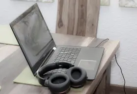 ¿Cómo montar una sala de videoconferencia en tu oficina?