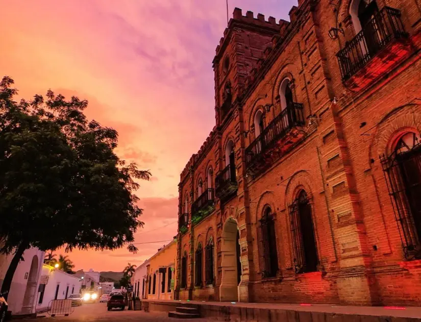 Visita Álamos el Puebo Mágico lleno de cultura y tradición. Foto: Cortesía.