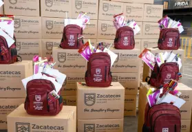Afinan los últimos detalles de la entrega de útiles escolares y uniformes gratuitos en Zacatecas