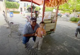 De jornalero a nevero: la historia detrás de la nieve de garrafa más sabrosa de San Ignacio