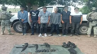 Autoridades rescatan a dos personas y detienen a seis sospechosos en Culiacán