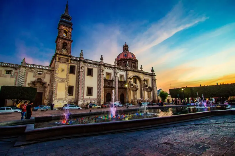 Rutas alternas a Querétaro desde CDMX Querétaro ofrece varios destinos turísticos que te cautivarán. Foto: Especial
