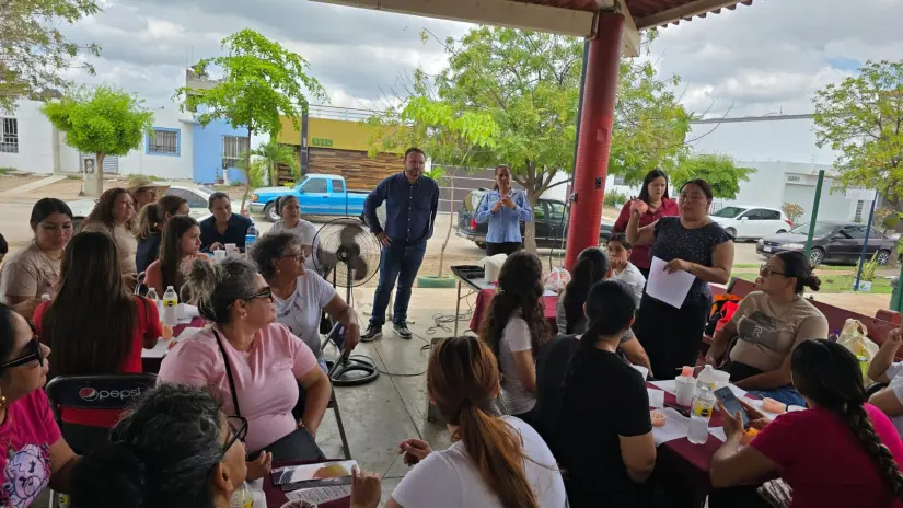 La actividad se realizó en el Parque de La Palapa.