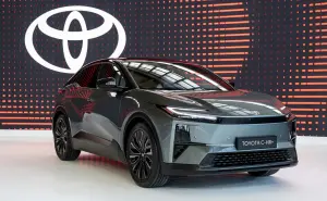 Toyota presenta el nuevo C-HR 2025: ¿Llegará a México?