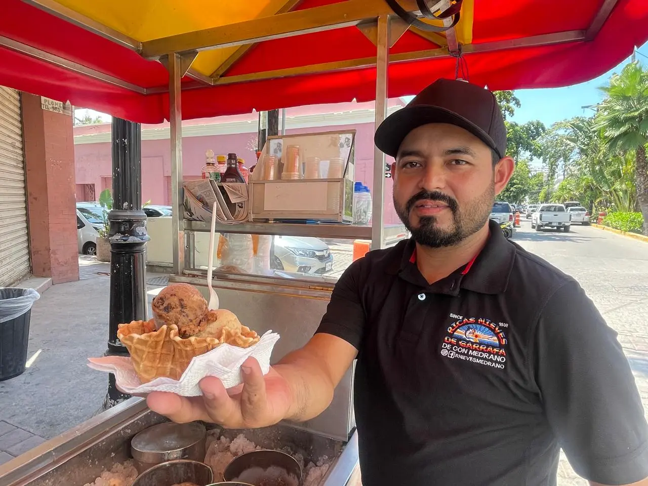 Si visitas Mazatlán, no te pierdas las nieves artesanales De con Medrano. Fotos: Eunice Arredondo.