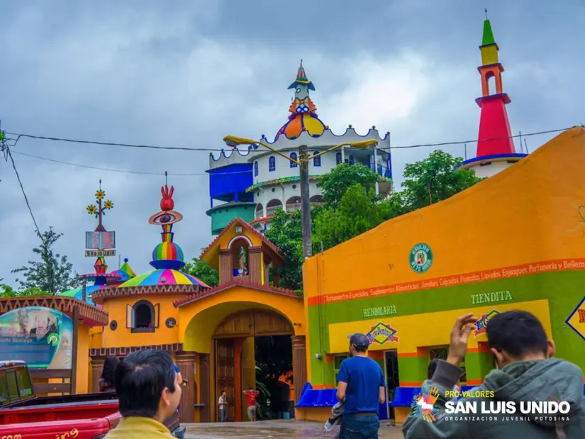 Cómo llegar a Axtla de Terrazas, donde será la fiesta de XV años de Isela Axtla de Terrazas también ofrece varios atractivos para los turistas. Foto: Secretaría de Turismo SLP