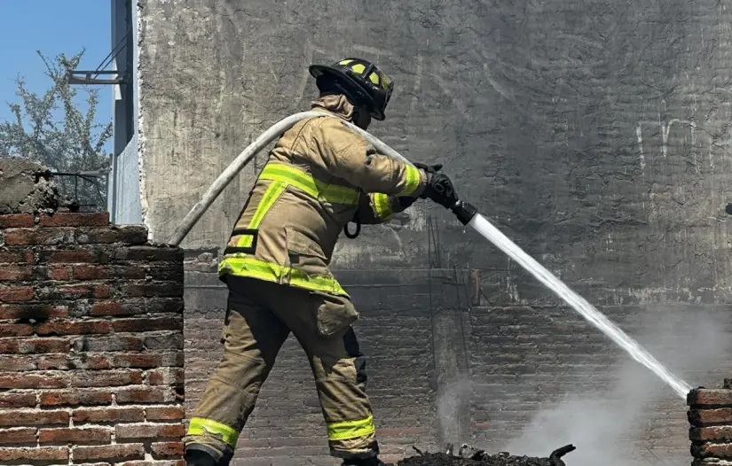 Comandante de Bomberos de Mazatlán es reconocido como Se trata también de un reconocimiento al trabajo del Cuerpo de Bomberos de Mazatlán. Foto: Cortesía