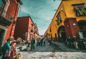 En el sexenio pasado los ingresos de hogares mexicanos crecieron 15.6°/o real