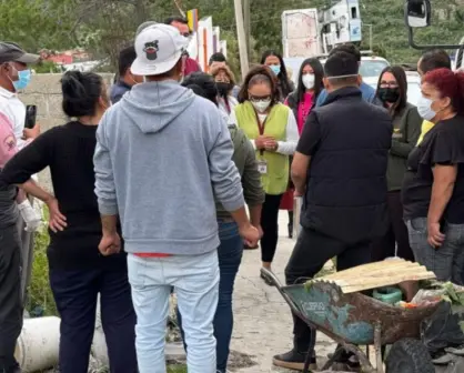 Vivía entre cartón y láminas: rescatan a adulta mayor en  Hidalgo